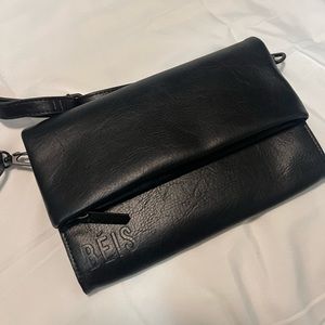 BEIS ‘The Crossbody Wallet’